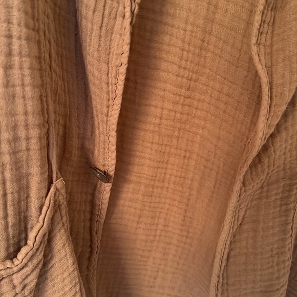 Michael Stars Dana Cotton Gauze Blazer - Picture 5 of 10